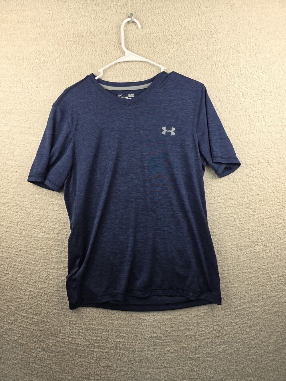 Under Armour Tech Twist Short-Sleeve V-Neck T-Shirt Size Small